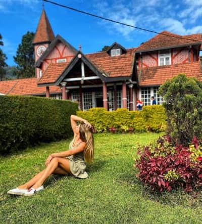 10 Day Sri Lanka Tour with 4 Star Hotels and Private Transportation